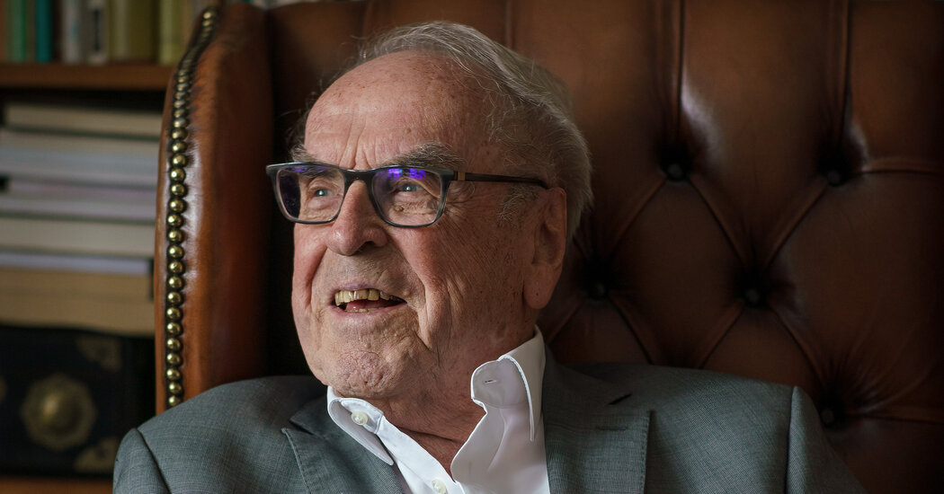 Jürgen Moltmann, qui a réconcilié la religion avec la souffrance, est décédé à 98 ans