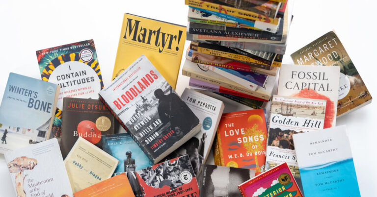 Stephen King, Bonnie Garmus et d'autres écrivains parlent de leurs livres préférés
